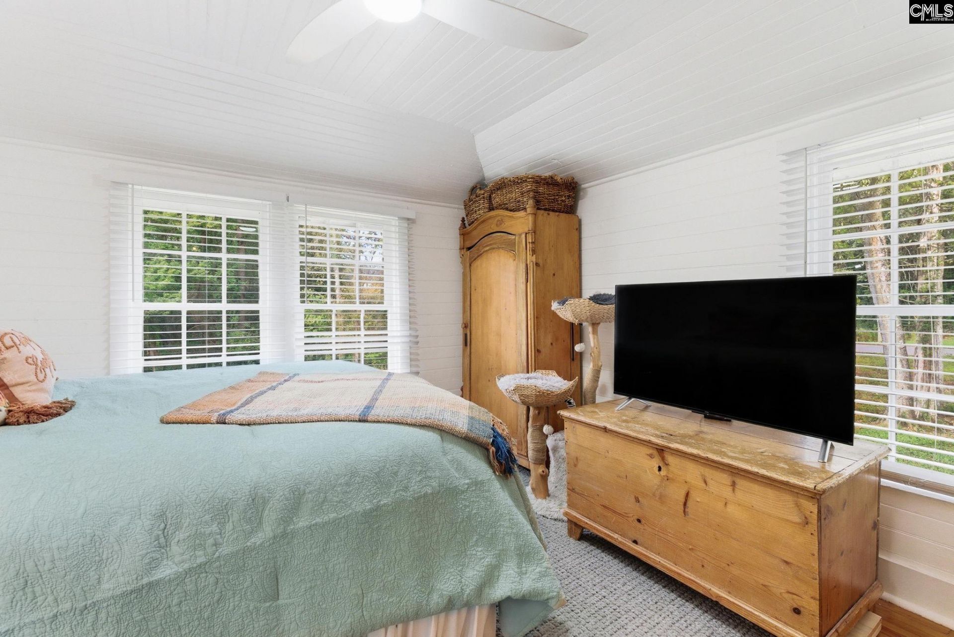 1008 Jones Road Photo 33