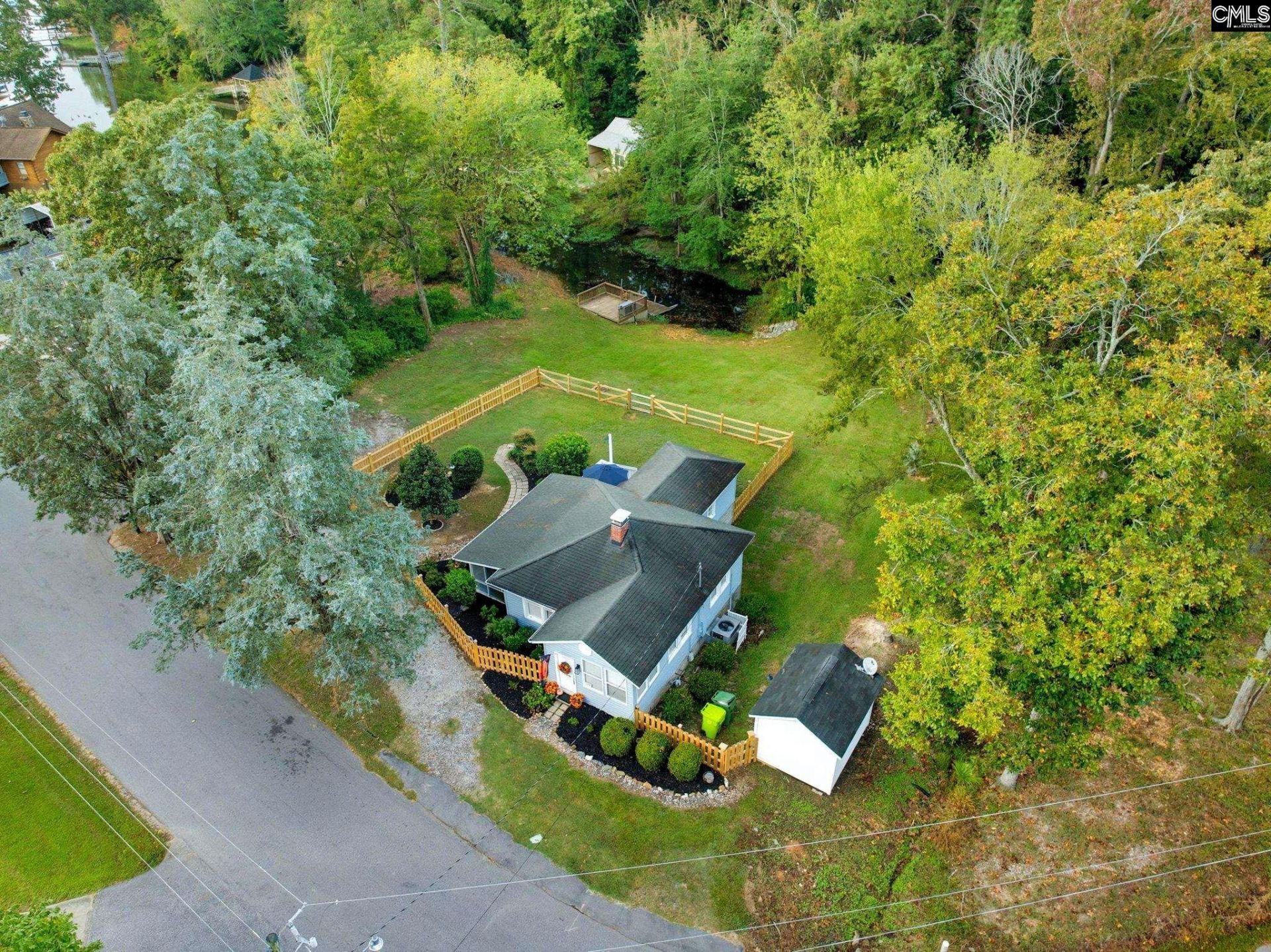 1008 Jones Road Photo 5