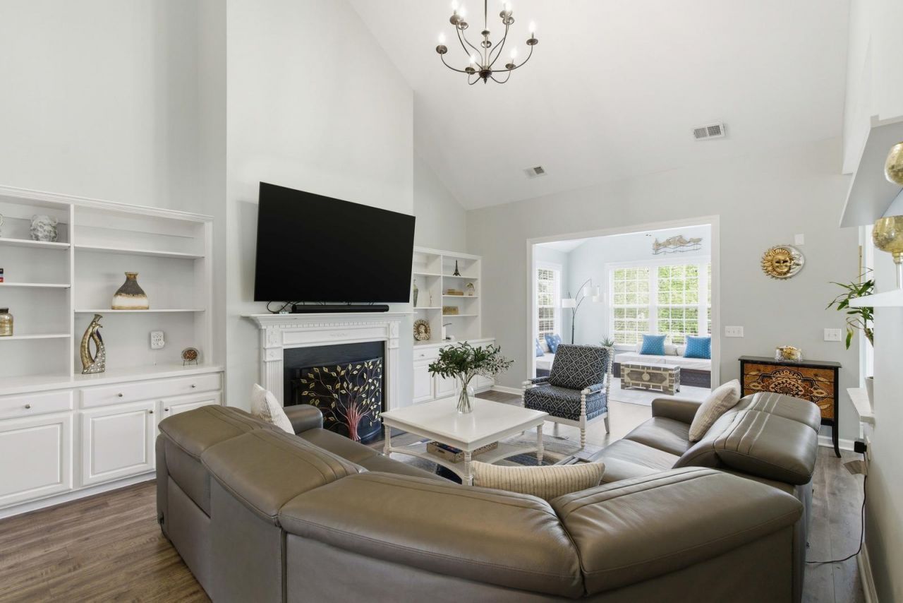 3518 Stockton Drive Photo 10