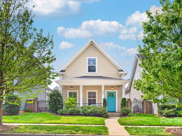 7544 Fairway Villa Circle, Denver, NC 28037
