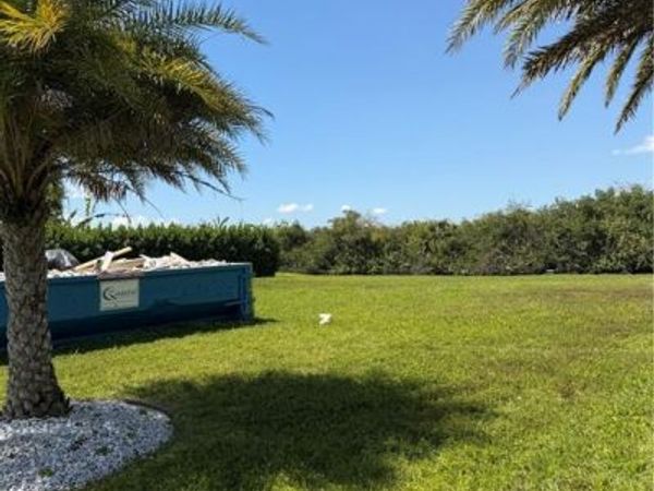 2151 Club House RD, FORT MYERS, FL 33715
