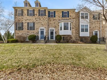 5038 Yuma Lane N, Plymouth, MN 55446