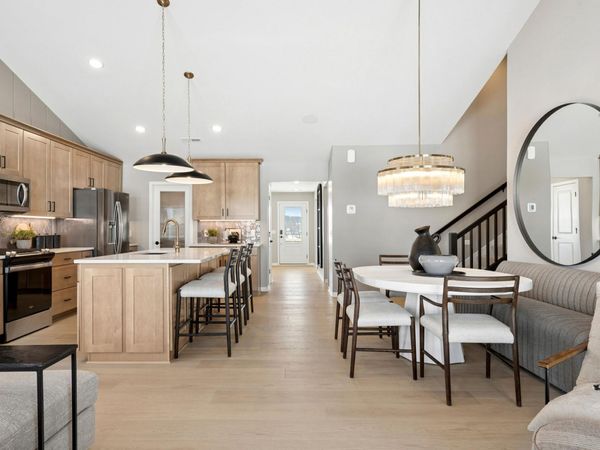 1663 Lund Way, Shakopee, MN 55379