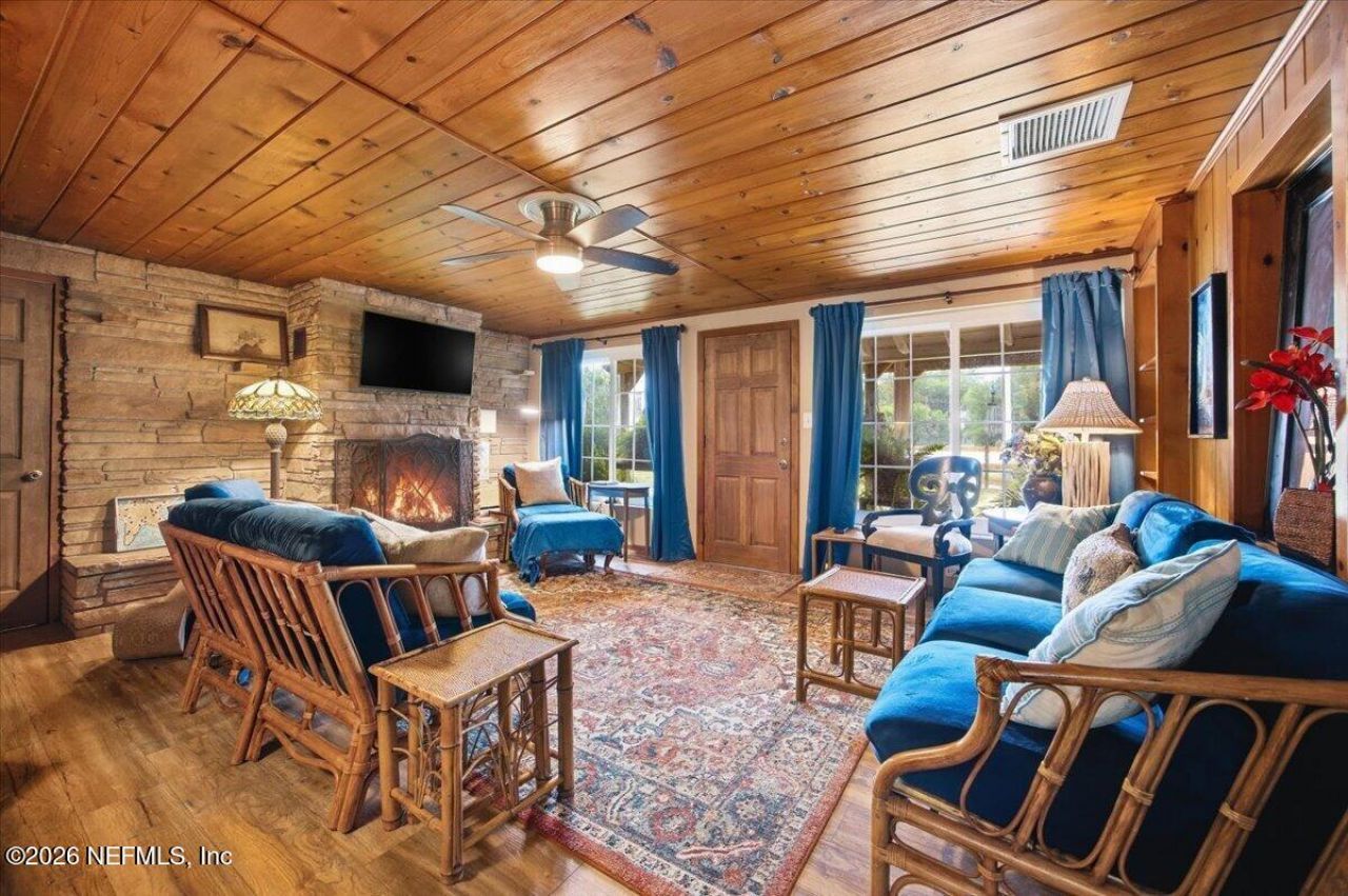 350 Highway 17, East Palatka, FL 32131 Photo