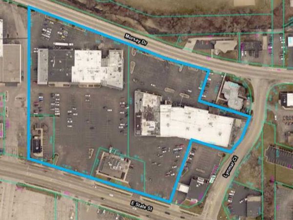 3800 E State St, Rockford, IL 61108