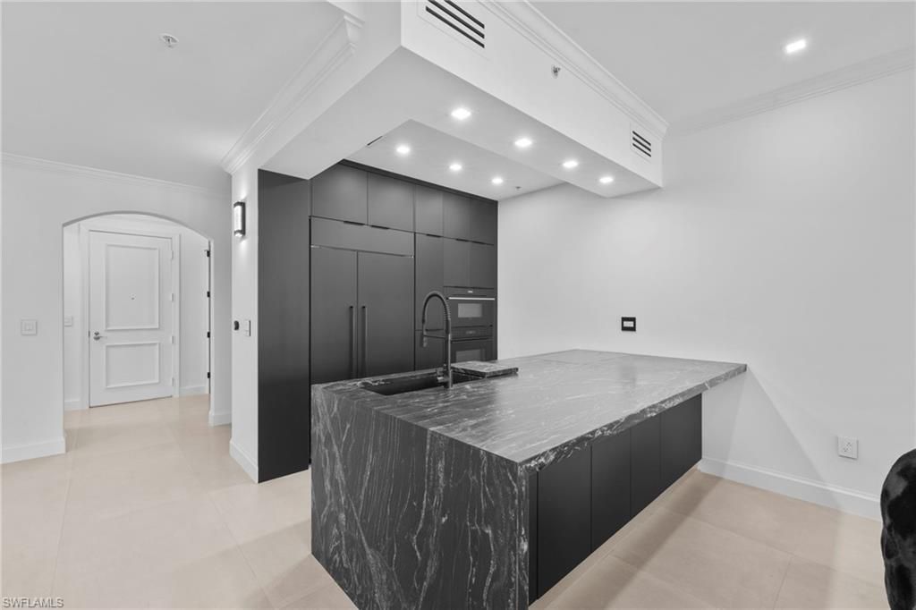 23191 Fashion Dr, Unit 8106, Estero, FL 33928 Photo