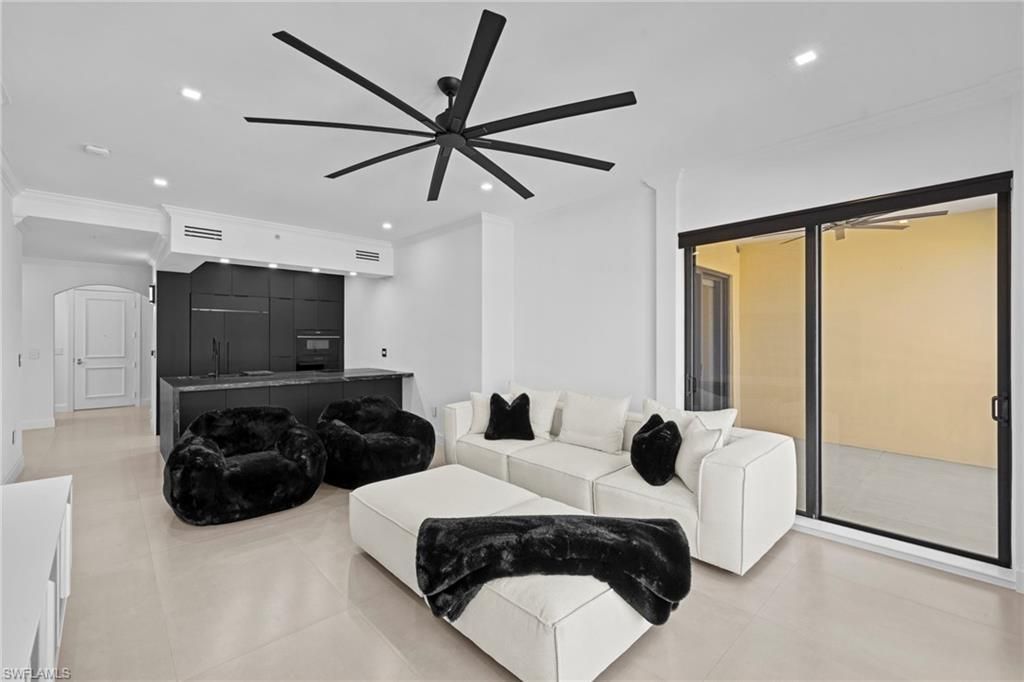 23191 Fashion Dr, Unit 8106, Estero, FL 33928 Photo