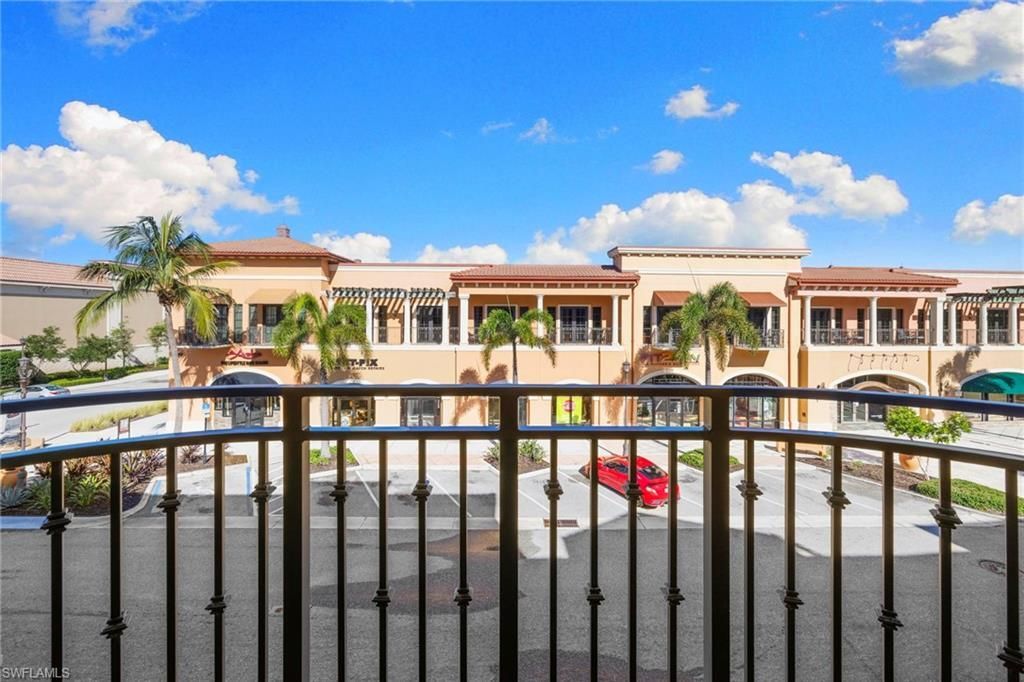 23191 Fashion Dr, Unit 8106, Estero, FL 33928 Photo