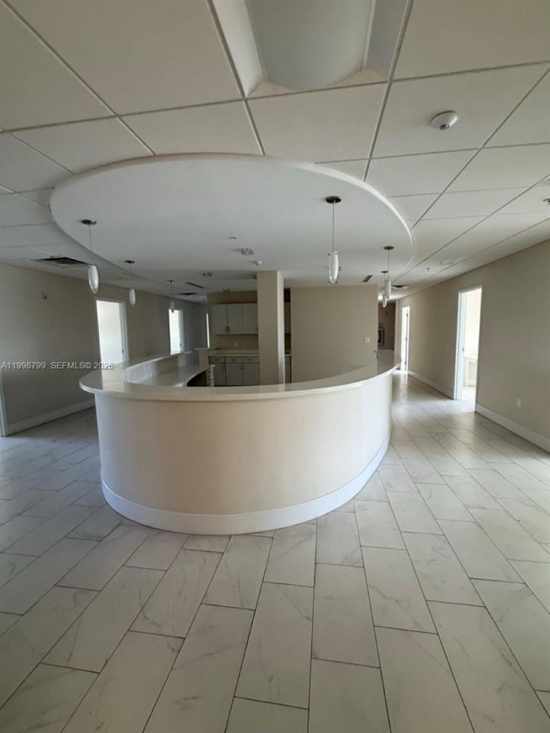 2866 E Oakland Park Blvd, Fort Lauderdale, FL 33306 Photo