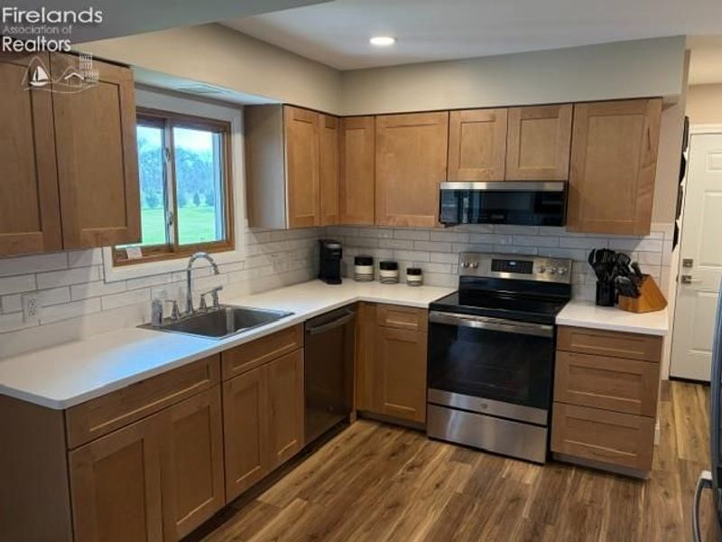 3014 Pleasant, Sandusky, OH 44870 Photo 10