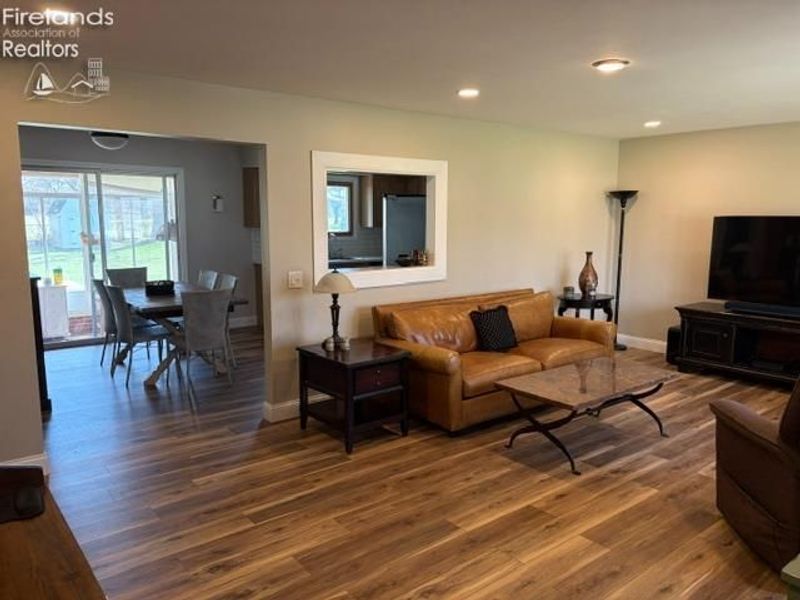 3014 Pleasant, Sandusky, OH 44870 Photo 3