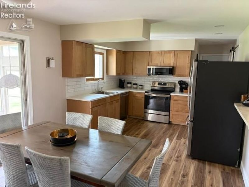 3014 Pleasant, Sandusky, OH 44870 Photo 9