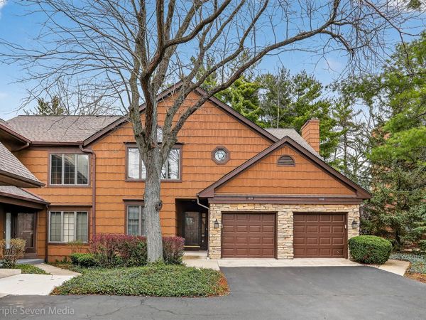 1120 Ponderosa Court , Darien, IL 60561