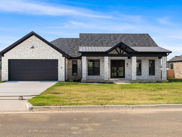 14 Libra Lane, Ward, AR 72176