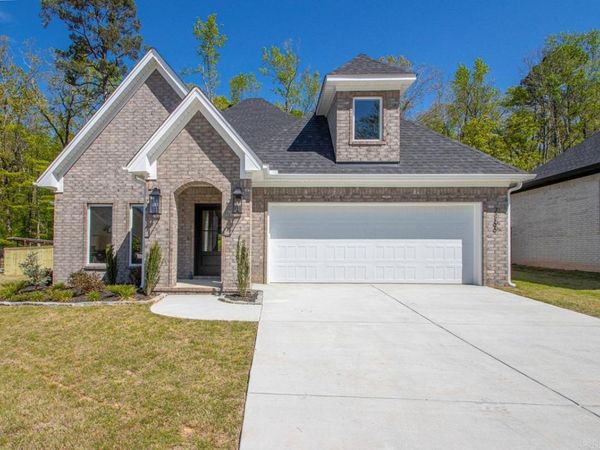 7166 Moon View Place, Alexander, AR 72019