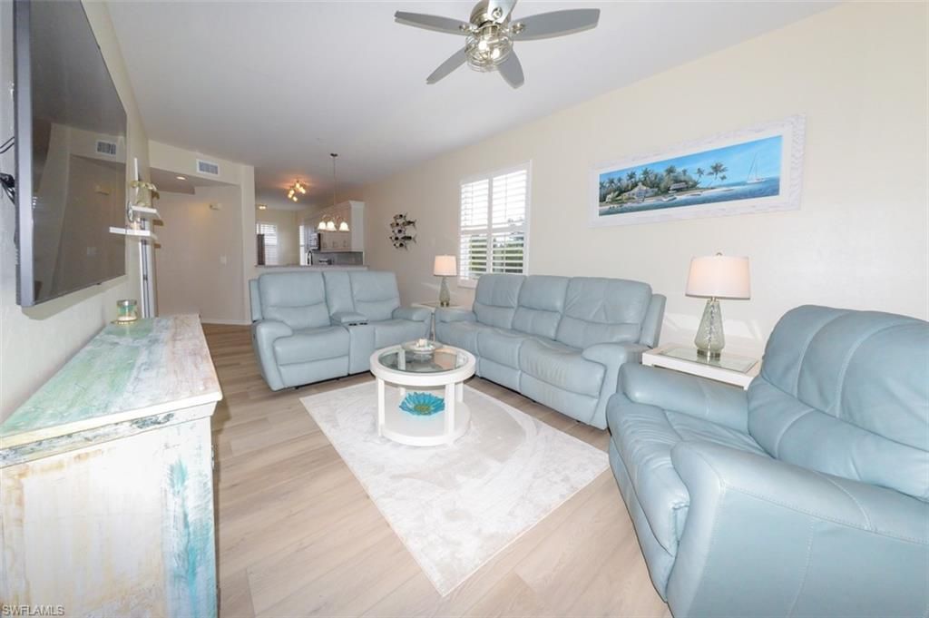 8106 Queen Palm Ln, Unit 131, Fort Myers, FL 33966 Photo