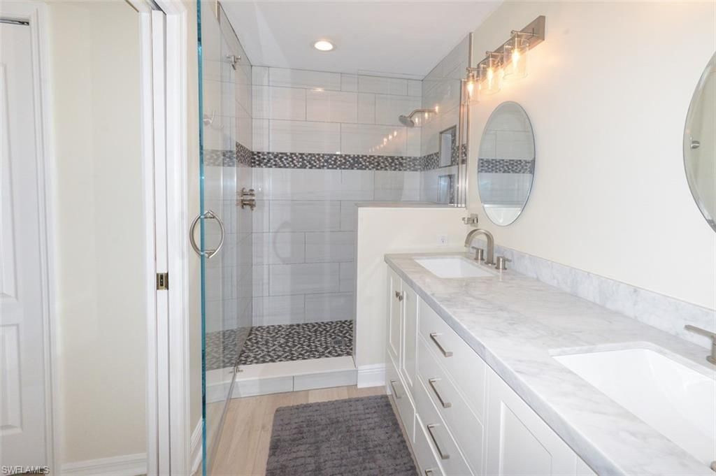 8106 Queen Palm Ln, Unit 131, Fort Myers, FL 33966 Photo