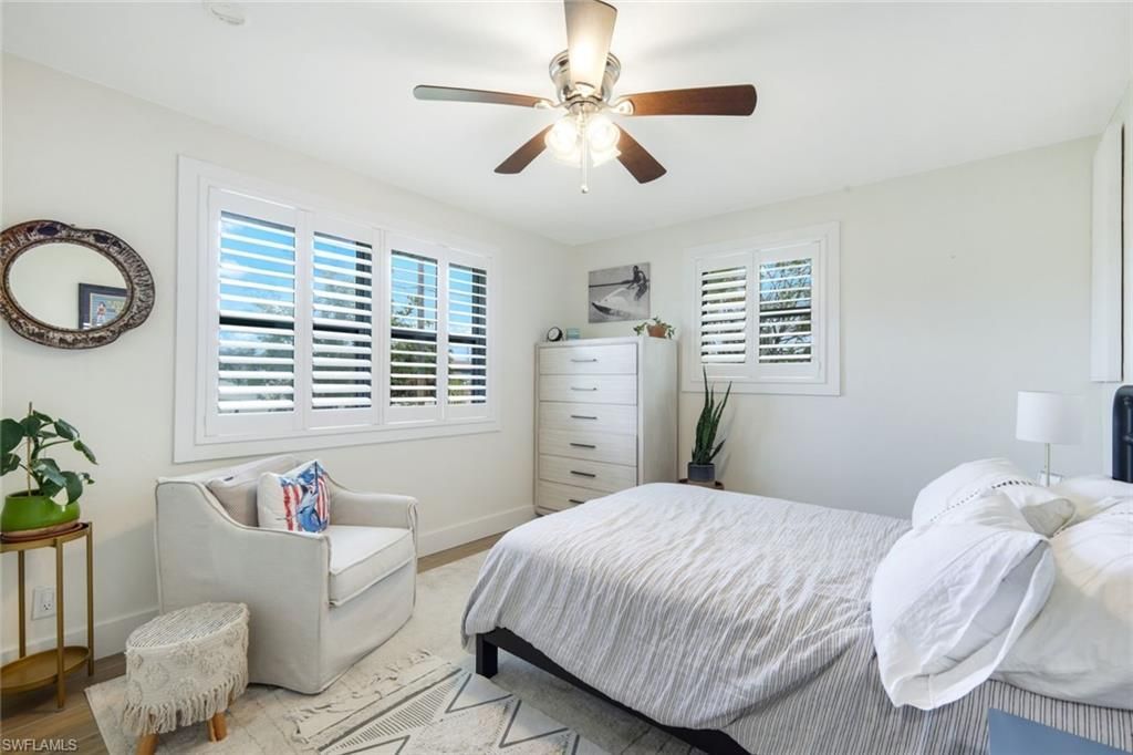 20621 Pine Tree Ln, Estero, FL 33928 Photo