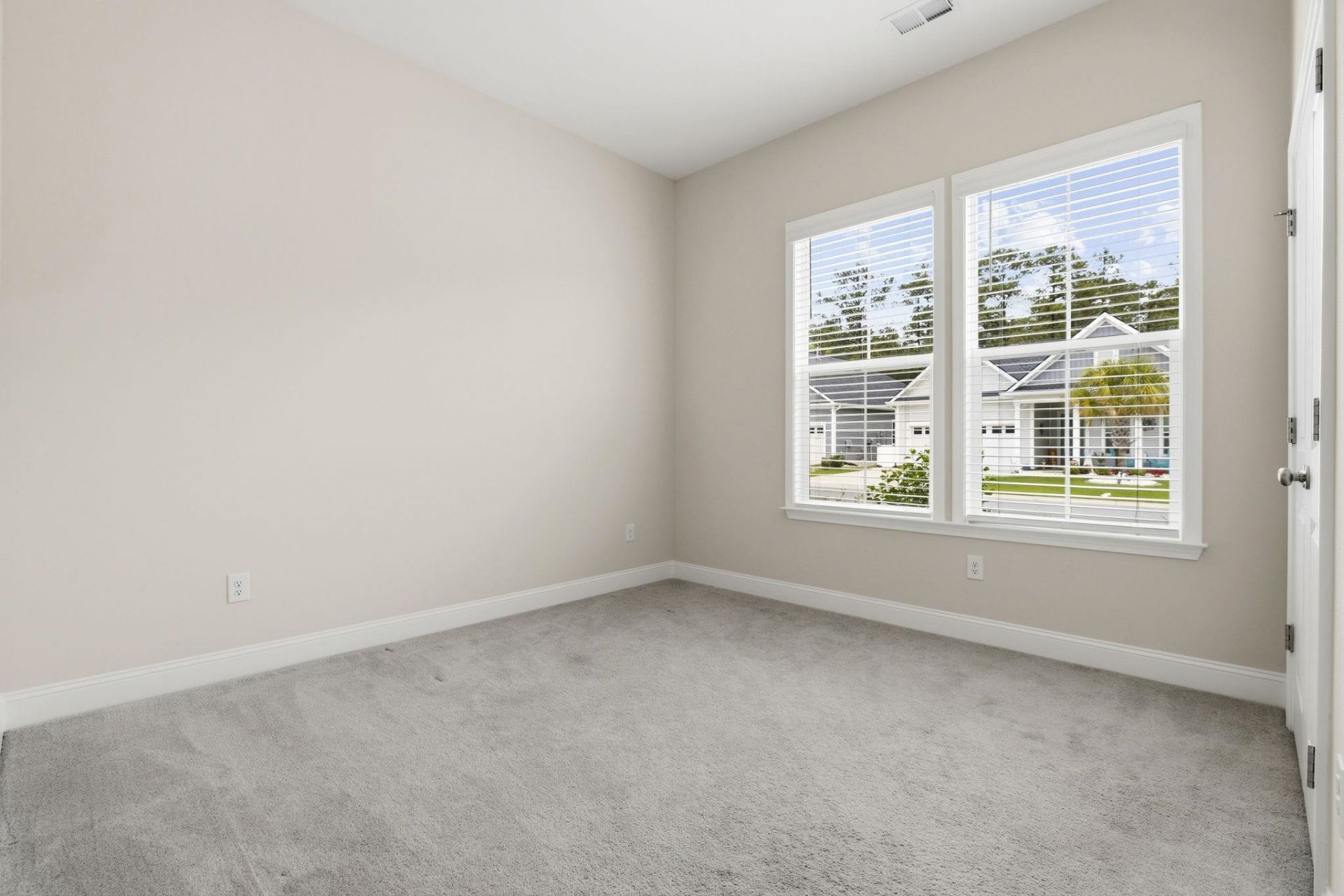 6324 Chadderton Circle  Photo 35