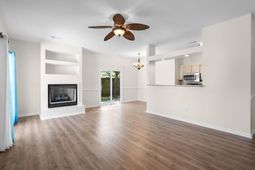 9673 Kings Grant Dr. photo 4