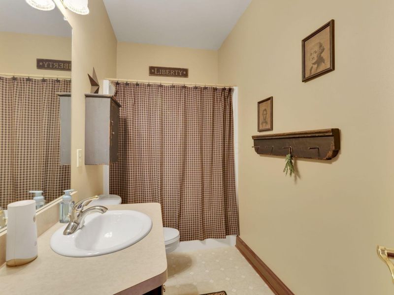 8547 Heather Lake Drive NW, Canal Winchester, OH 43110 Photo 25