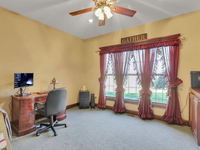 8547 Heather Lake Drive NW, Canal Winchester, OH 43110 Photo 32