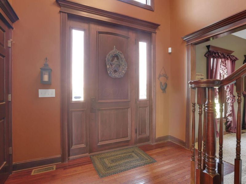 8547 Heather Lake Drive NW, Canal Winchester, OH 43110 Photo 5