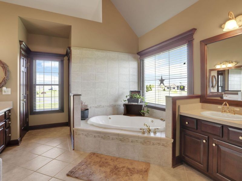 8547 Heather Lake Drive NW, Canal Winchester, OH 43110 Photo 54