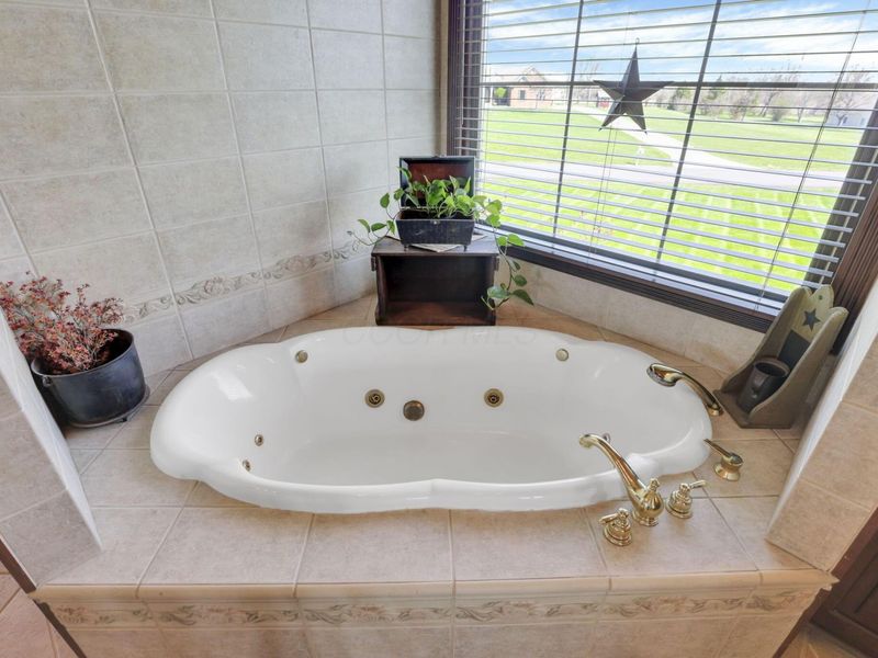 8547 Heather Lake Drive NW, Canal Winchester, OH 43110 Photo 56