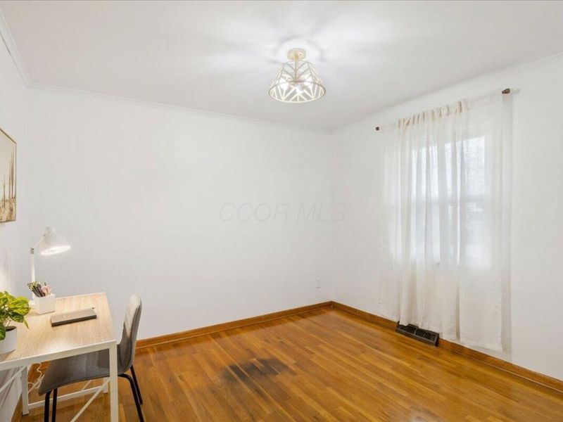 1170 Saint Agnes Avenue , Columbus, OH 43204 Photo 9