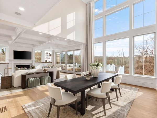 320 Concord Avenue, Lexington, MA 02421