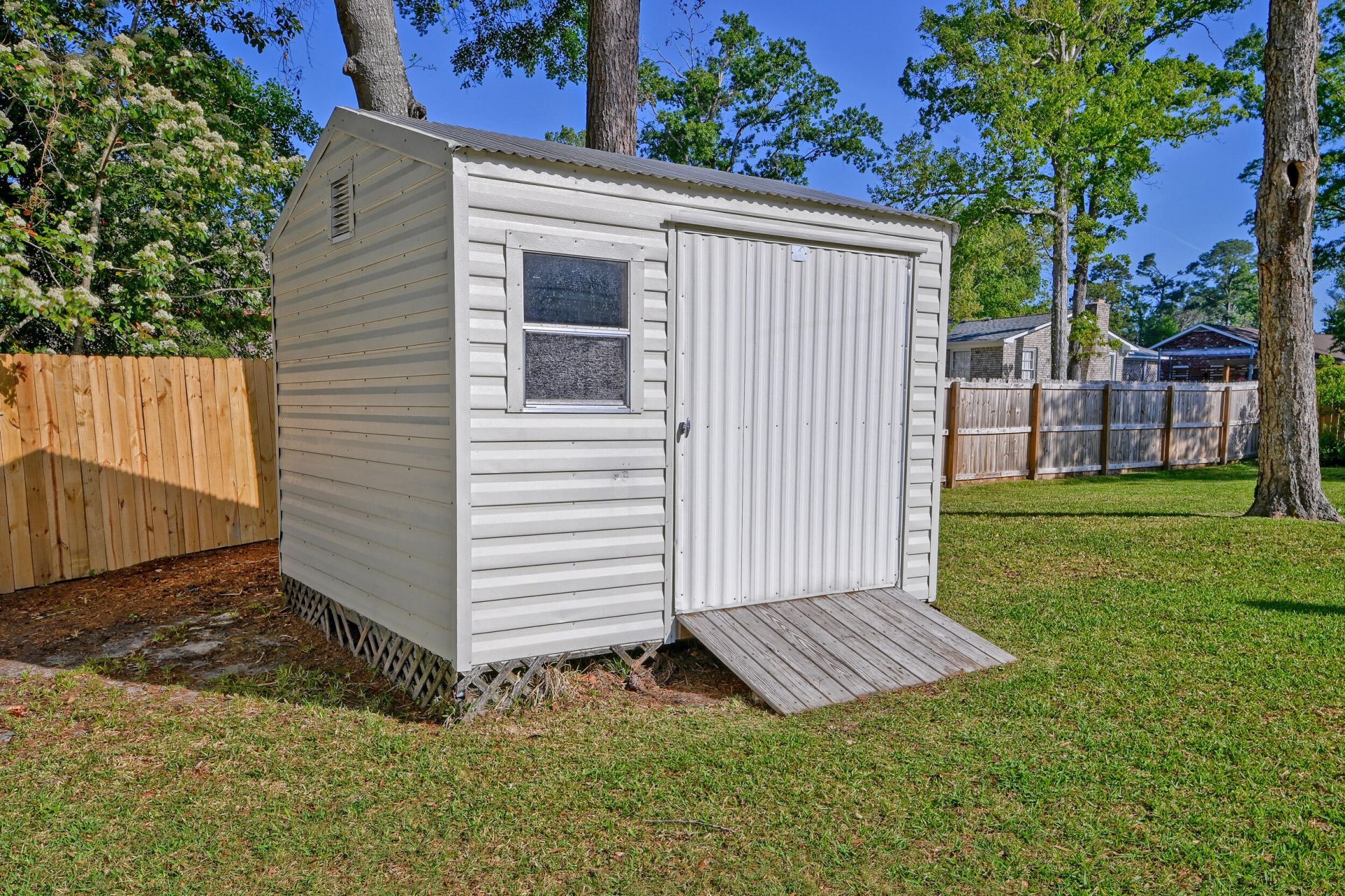 704 Cluster Pines Road Photo 43