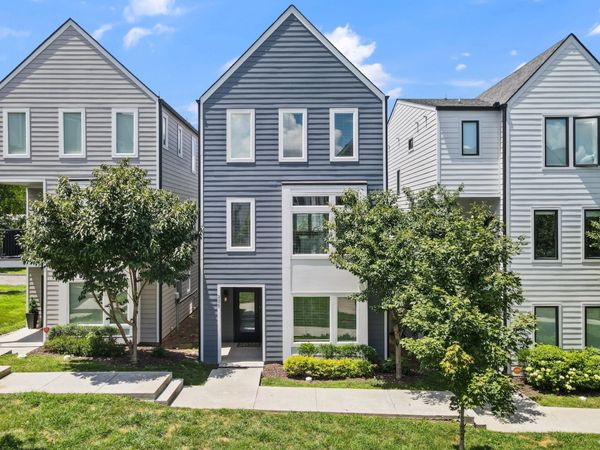 225 Sterling Point Cir , Nashville, TN 37209