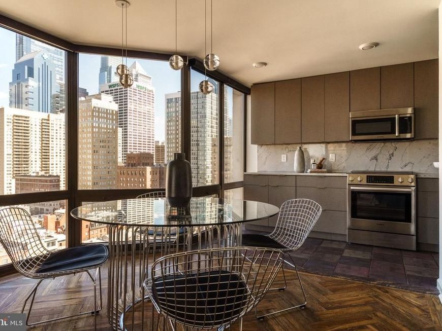 2018-32 Walnut Street, Unit 16GH, Philadelphia, PA 19103 Main Photo