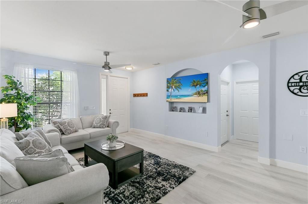 15068 Summit Place Cir, Naples, FL 34119 Photo