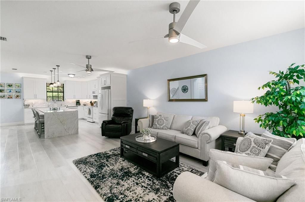 15068 Summit Place Cir, Naples, FL 34119 Photo