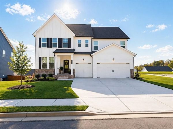 8 Andalusa , Dallas, GA 30132