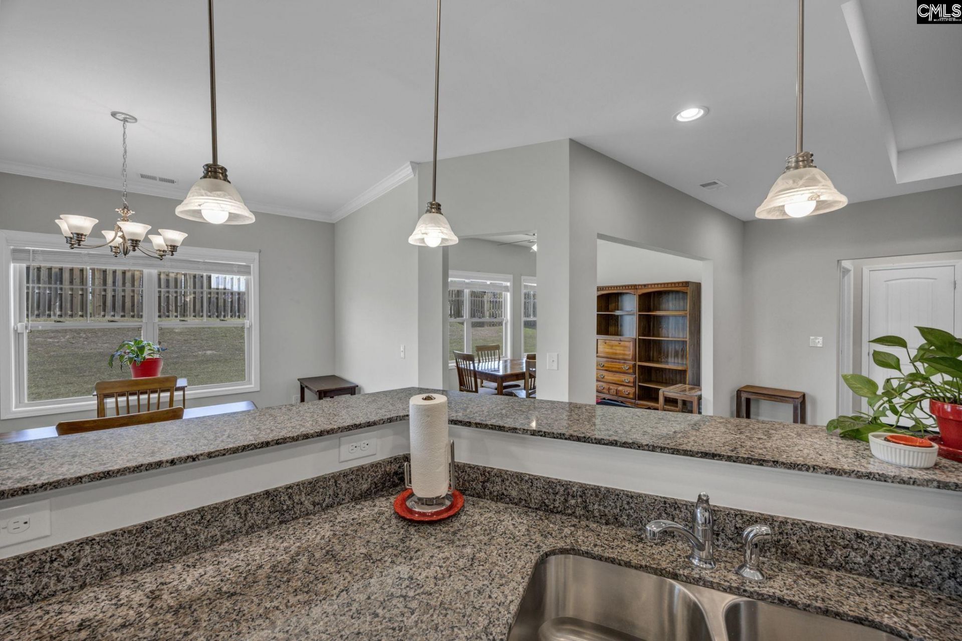 76 Texas Black Way Photo 12