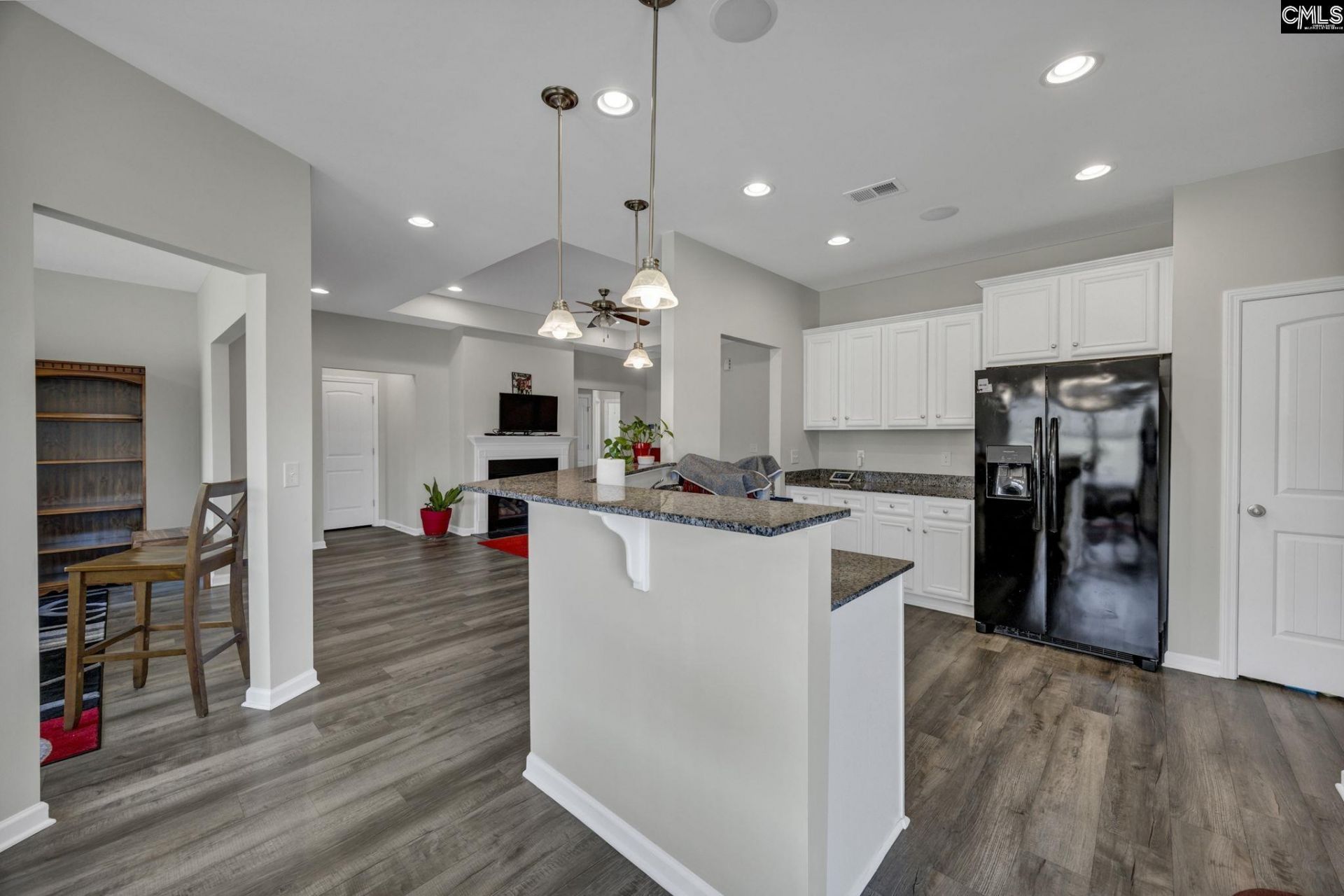 76 Texas Black Way Photo 17