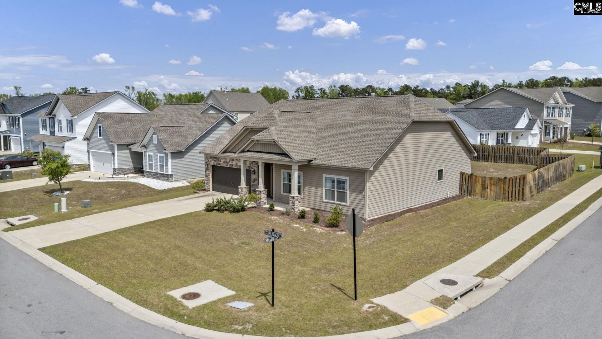 76 Texas Black Way Photo 46