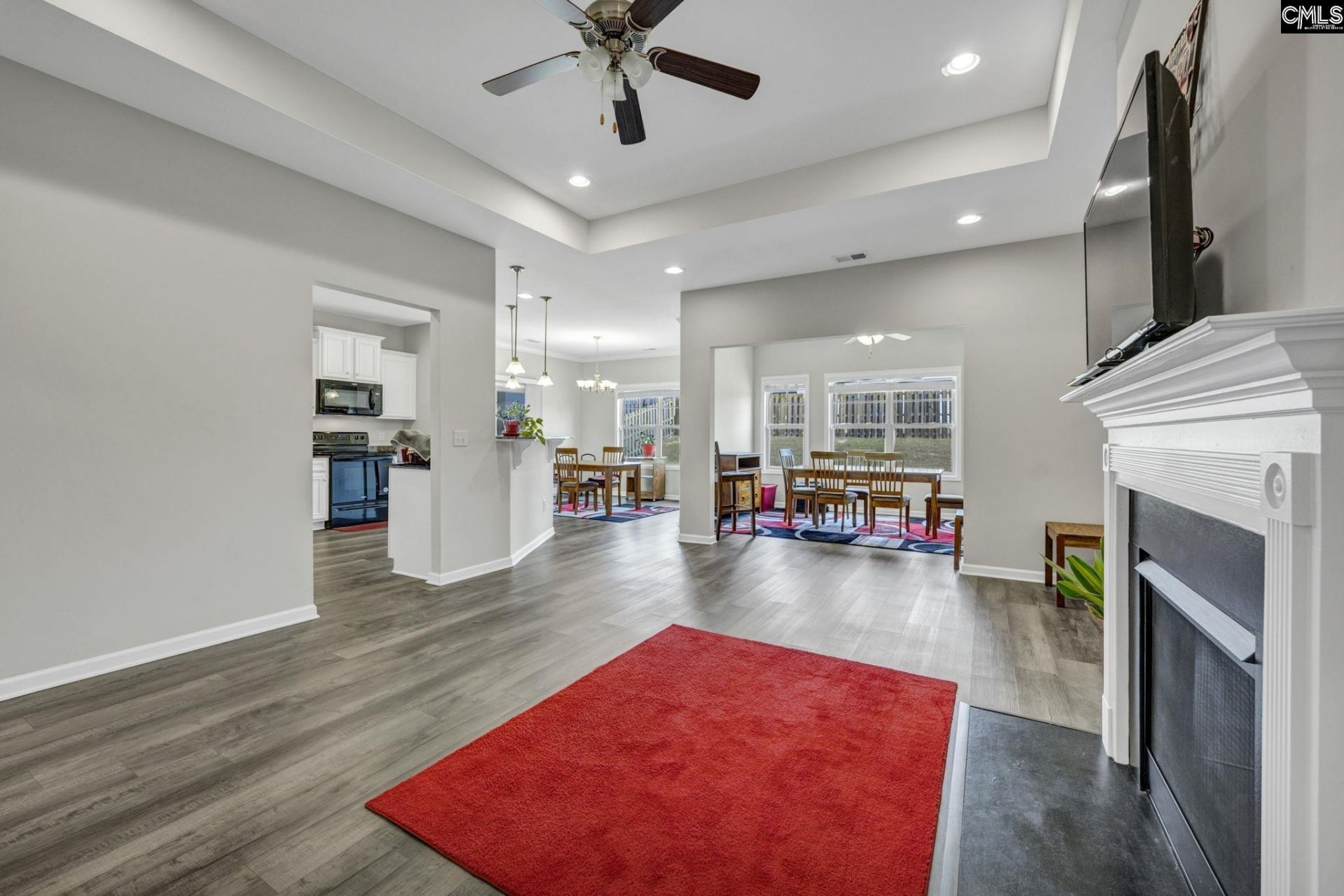 76 Texas Black Way Photo 7