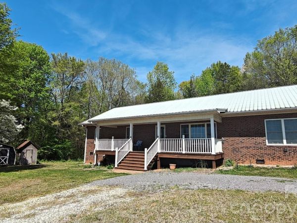 192 Kluenie Road , Mocksville, NC 27028