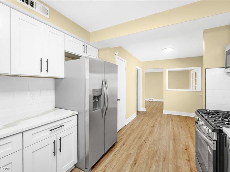 6370 Manchester Road, Parma, OH 44129 Photo 10