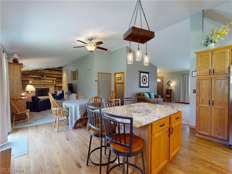 10415 Penniman Drive, Chardon, OH 44024 Photo 18