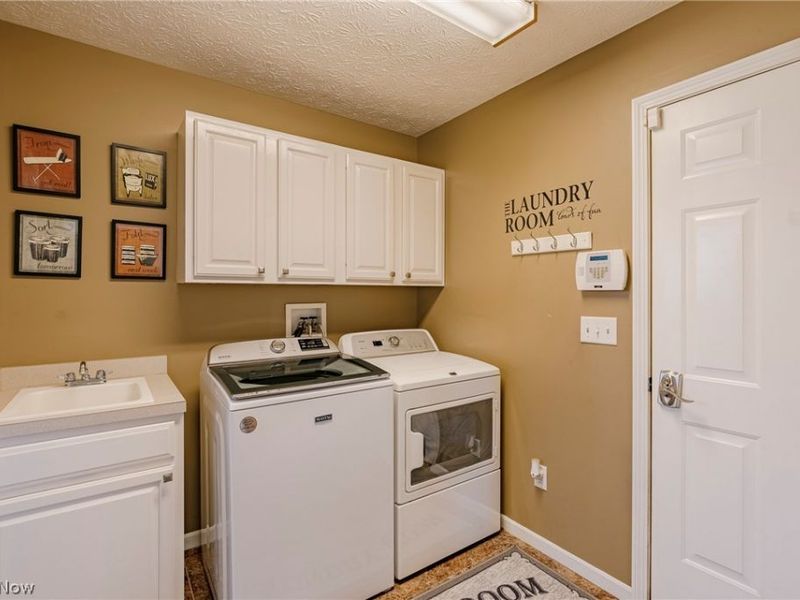 885 Holborn Road, Streetsboro, OH 44241 Photo 14