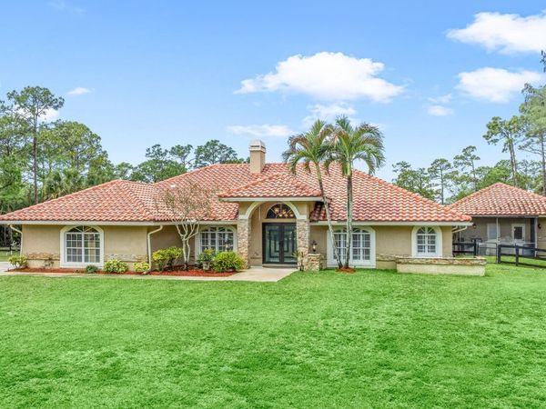 2559 Palm Deer Drive, Loxahatchee, FL 33470