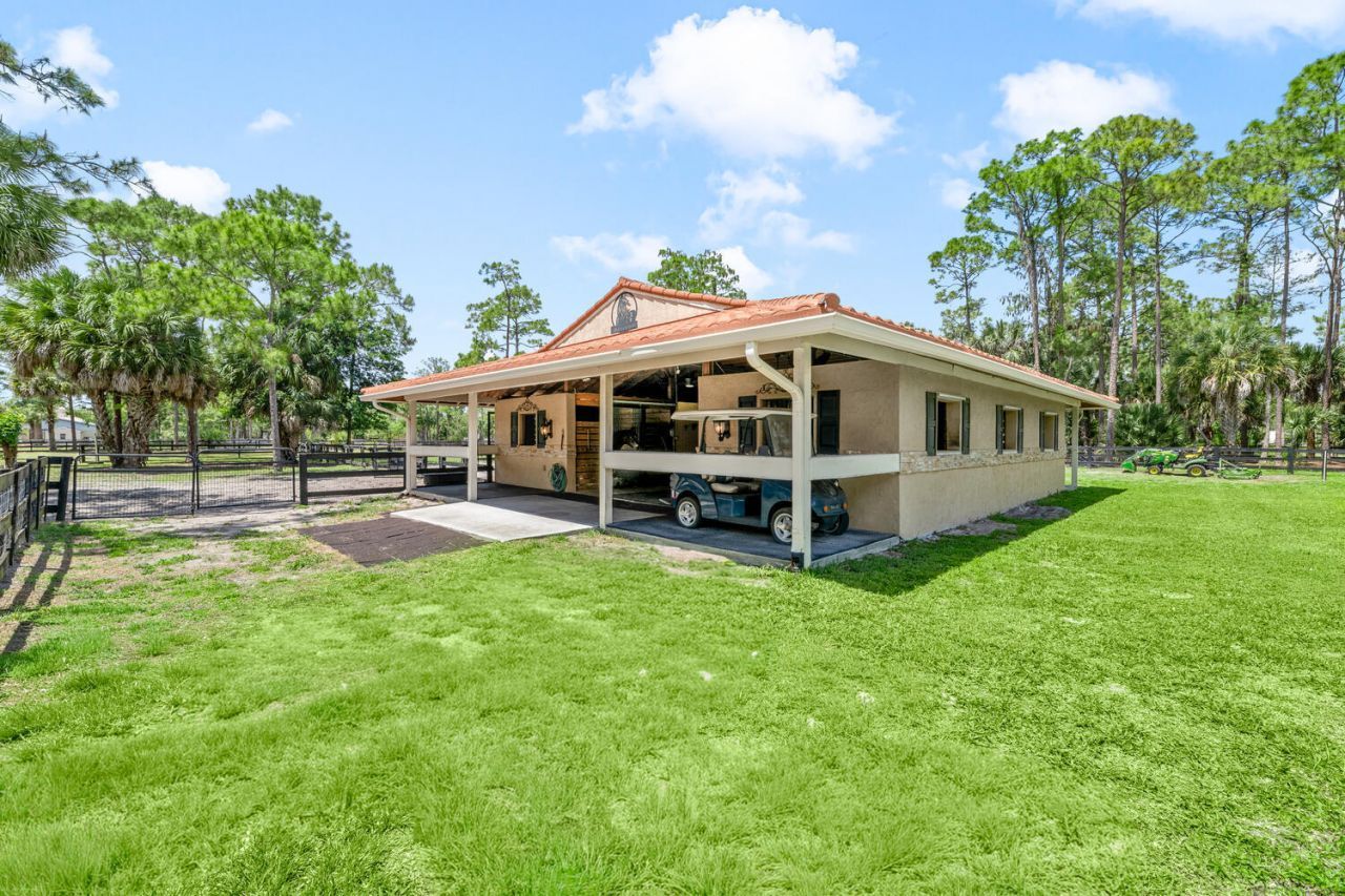 2559 Palm Deer Drive, Loxahatchee, FL 33470 Photo