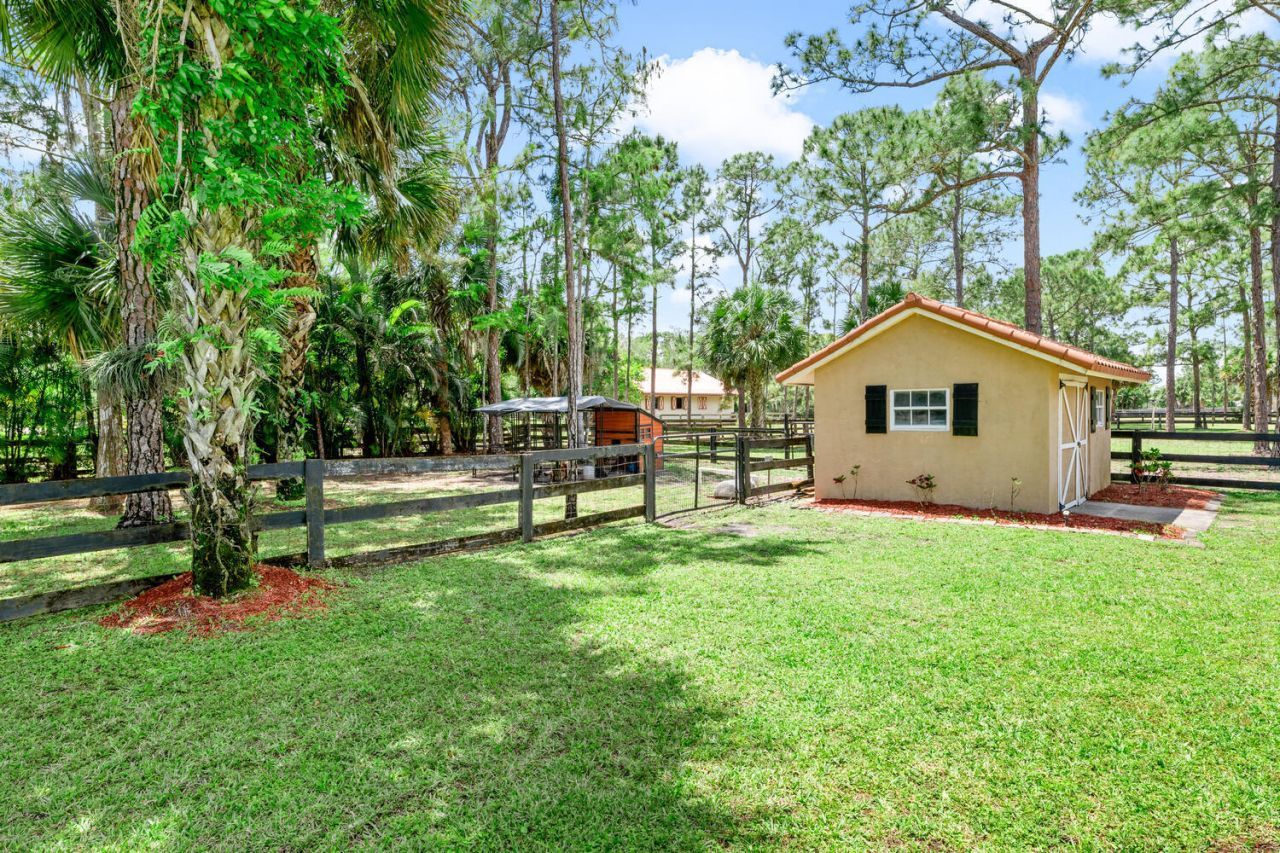 2559 Palm Deer Drive, Loxahatchee, FL 33470 Photo
