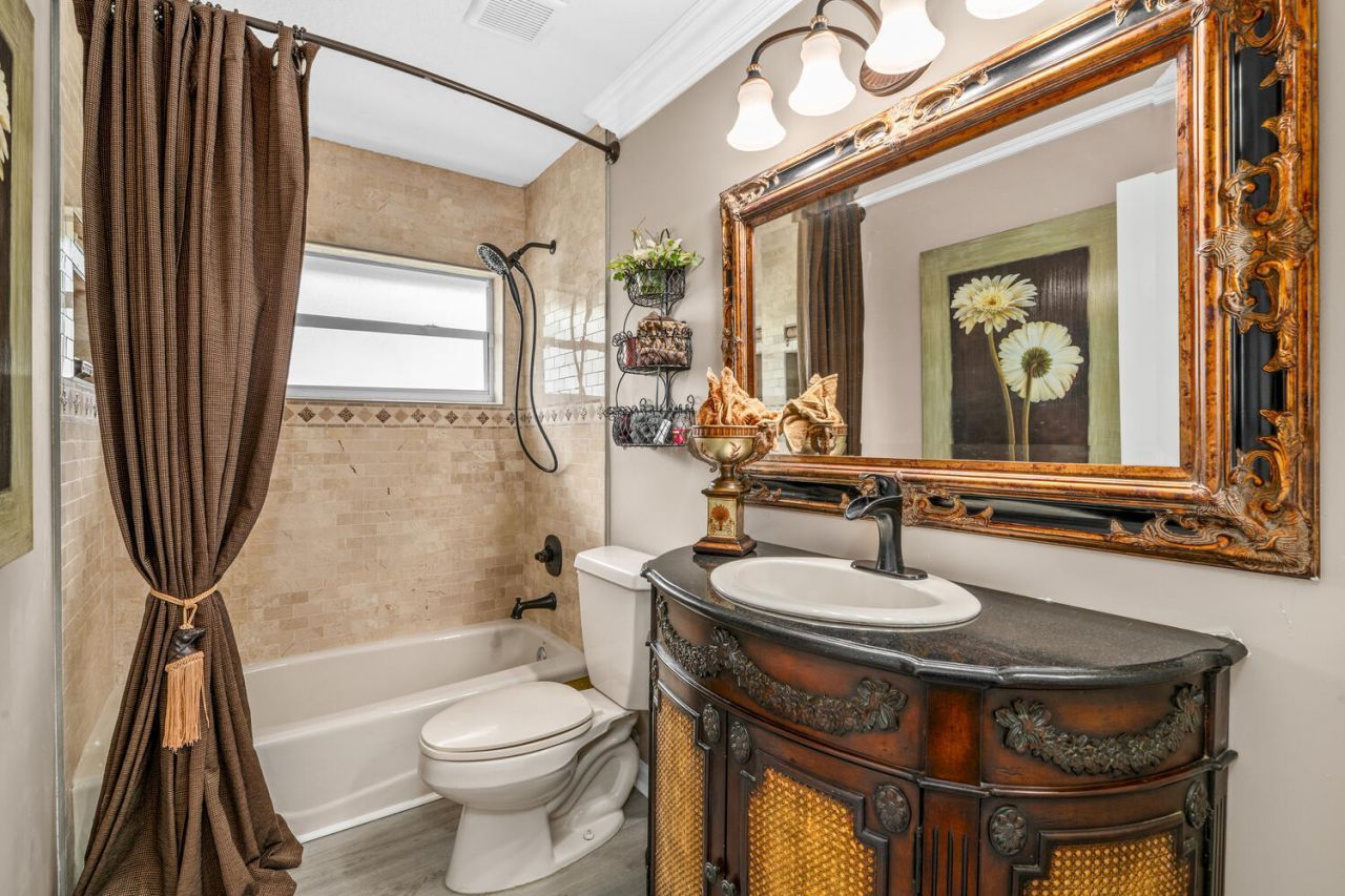 2559 Palm Deer Drive, Loxahatchee, FL 33470 Photo