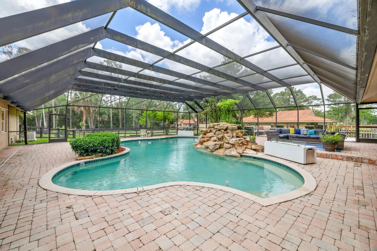 2559 Palm Deer Drive, Loxahatchee, FL 33470 Photo